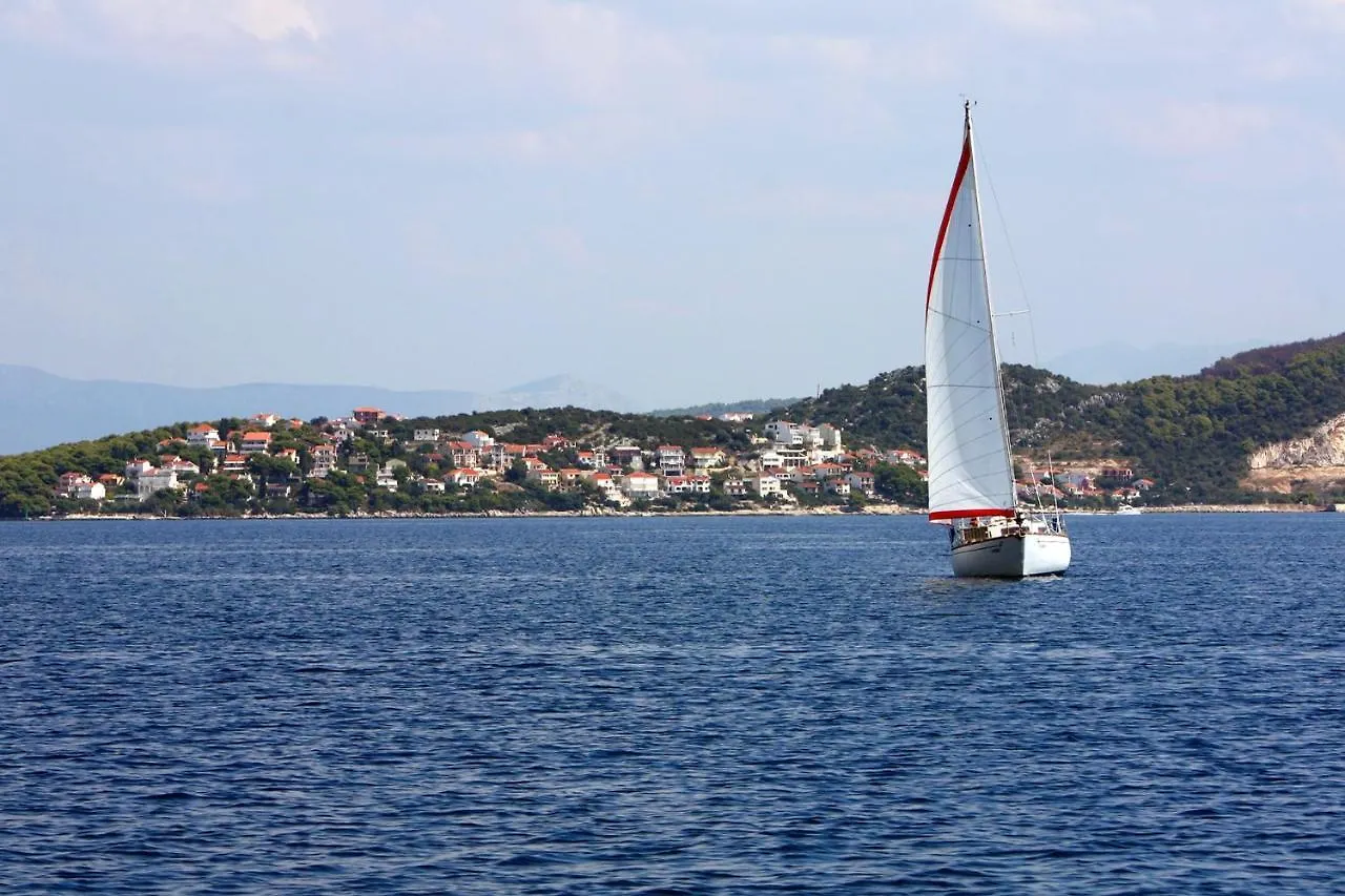 Apartments By The Sea Okrug Donji, Ciovo - 2977 Okrug Gornji Croatia