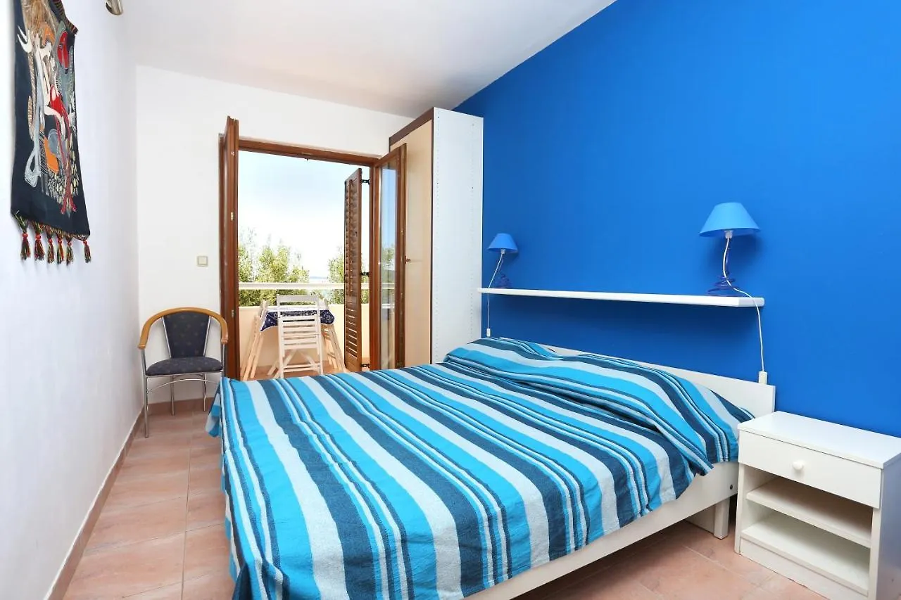 Apartments By The Sea Okrug Donji, Ciovo - 2977 Okrug Gornji