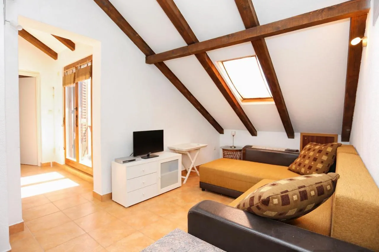 Apartments By The Sea Okrug Donji, Ciovo - 2977 Okrug Gornji Croatia